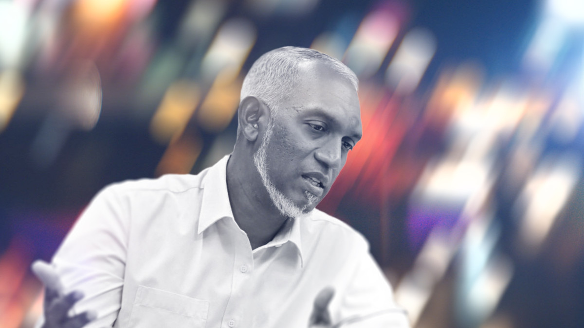 ރައީސުލްޖުމްހޫރިއްޔާ ޑޮކްޓަރު މުޙައްމަދު މުޢިއްޒު