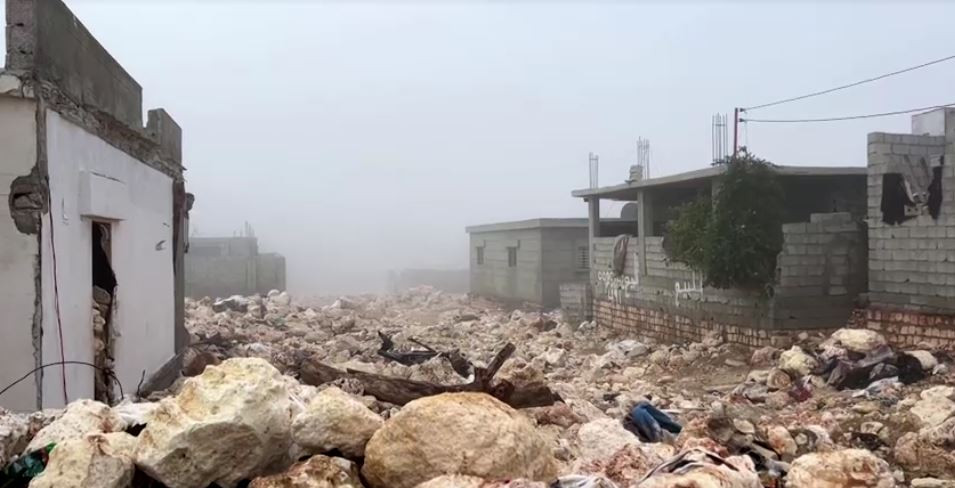 ފެންބޮޑުވުމުގެ ކާރިޘާގައި އެންމެ ބޮޑެތި ގެއްލުންތަކެއް ލިބުނު ސަރަޙައްދުތަކުގެ ތެރޭގައި ހިމެނޭ ދާރުނާގެ ރަށްވެހިން ނިދިން ހޭލައްވާލީ ބާރު އަޑުފަށްގަނޑަކާ އެކީގައި