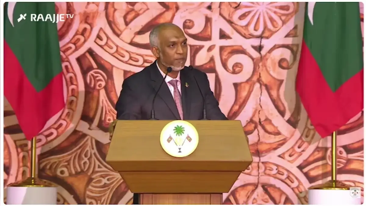 އިންފޮމޭޝަން ކޮމިޝަނަރަކީ އިދިކޮޅުން އޯޑަރު އަންނަ ސިޔާސީ އިދިކޮޅު ފަރާތެއްކަމަށް ރައީސް ވިދާޅުވެއްޖެ!