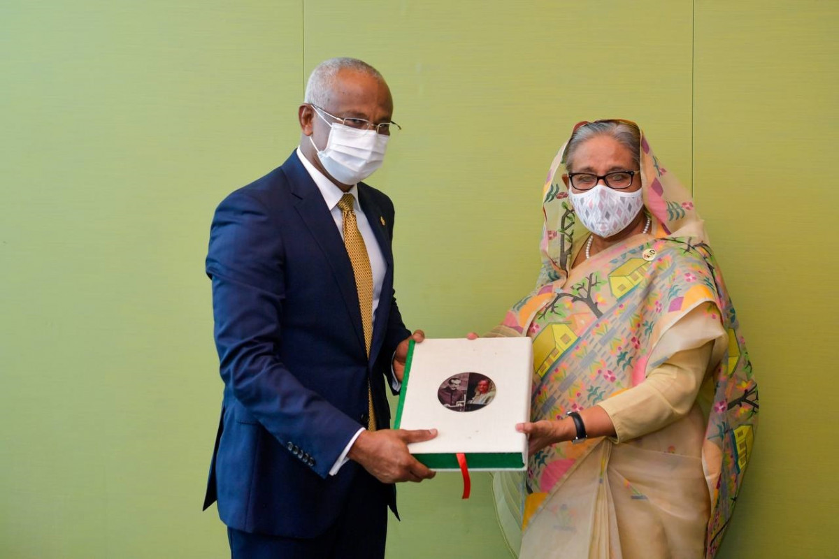 President meets PM of Bangladesh on the Sidelines of UNGA 76