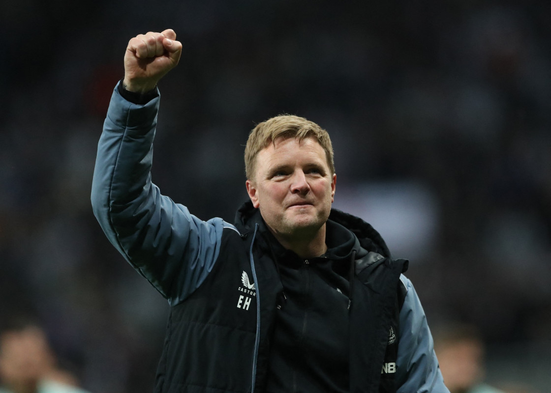 ނިއުކާސަލް ޔުނައިޓެޑުގެ ކޯޗު އެޑީ ހޯވް