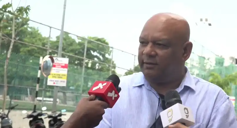 އެމްޑީޕީން ބުރާސްފަތި ދުުވަހުގެ ރޭ ބާއްވާ ބޮޑު މުޒާހަރާއާ ގުޅޭގޮތުން ކުރީގެ ޑިފެންސް މިނިސްޓަރު އަމީން ފައިސަލް ވާހަކަ ދައްކަވަނީ.