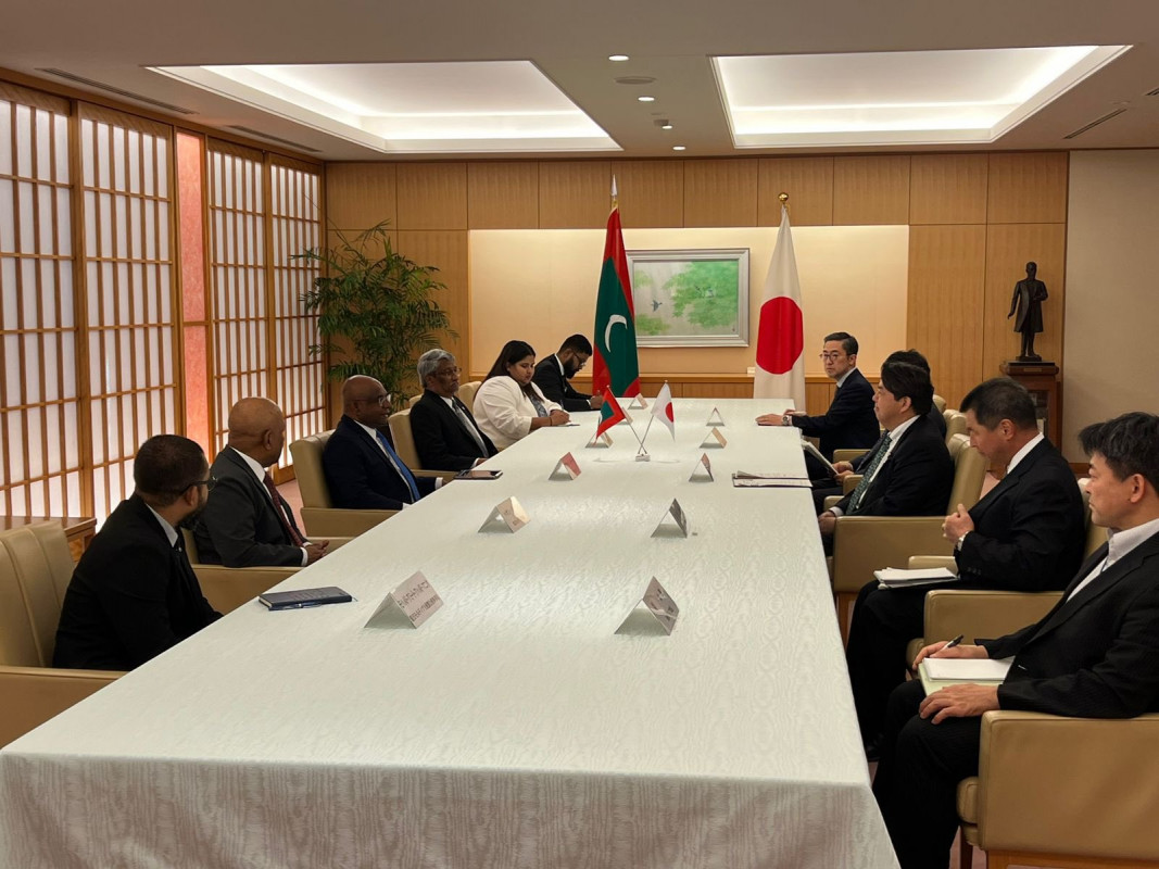 Maldivian Foreign Minister Abdulla Shahid has met with the Minister of Foreign Affairs of Japan, Hayashi Yoshimasa