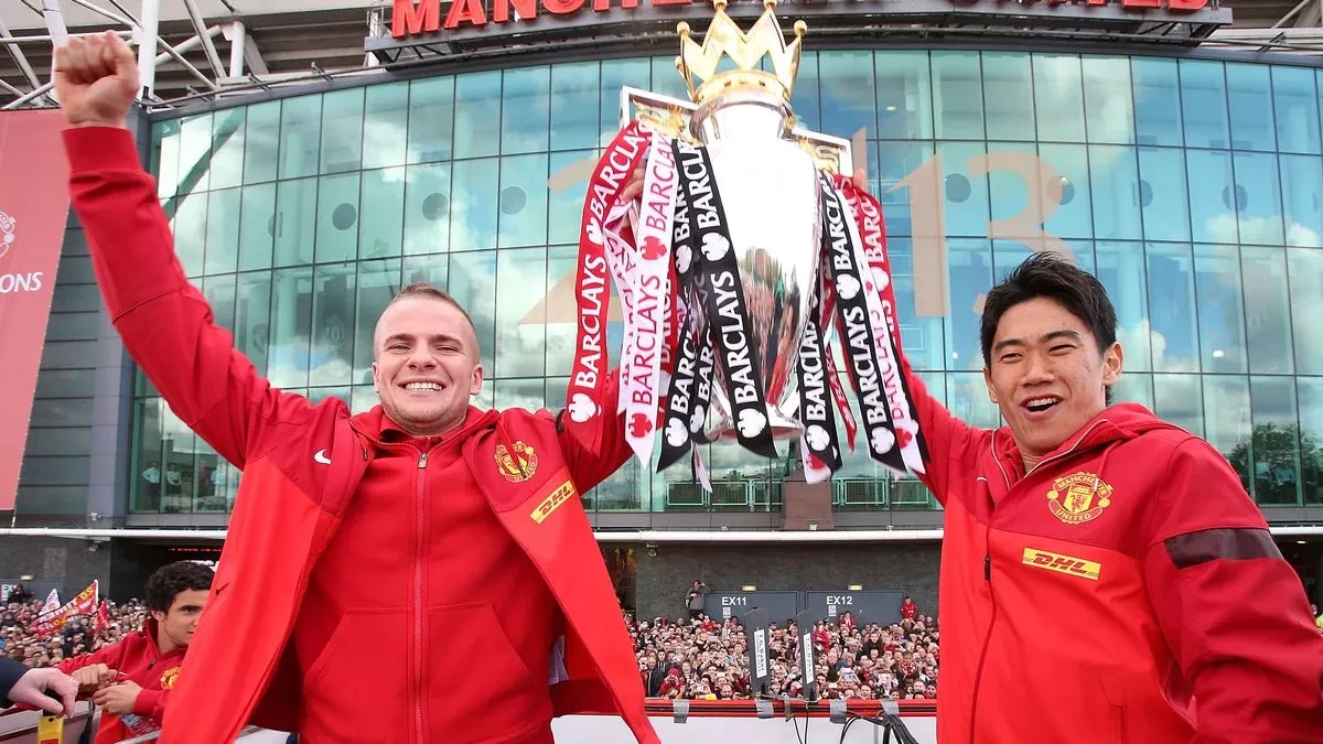 ޓޮމް ކްލެވާލީ