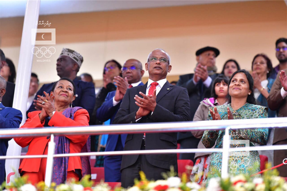 19 ޖުލައި 2019 --އިންޑިއަން އޯޝަންސް އައިލެންޑް ގޭމްސް 2019 ގެ ހުޅުވުމުގެ ރަސްމިއްޔާތުގައި ރައީސްގެ ދެކަނބަލުން- ފޮޓޯ: އައިއޯއައިޖީ މީޑިޔާޓީމް