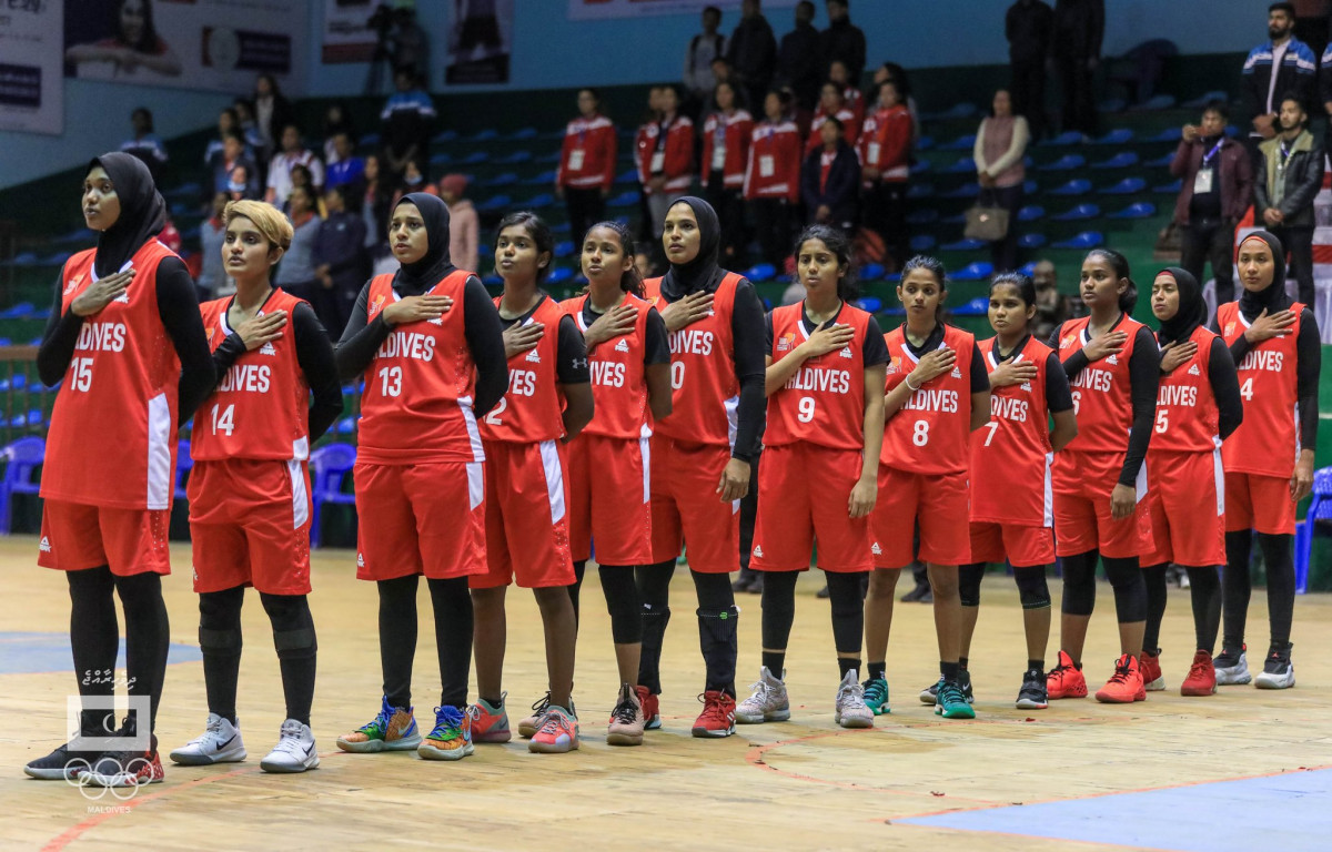 ގައުމީ އަންހެން ބާސްކެޓް ބޯޅަ ޓީމު