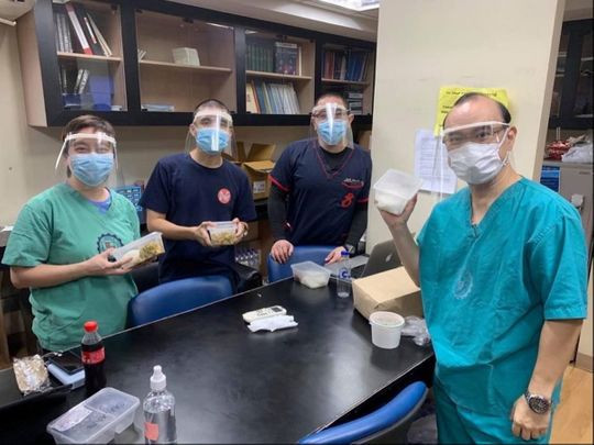 ފިލިޕީްންސްގެ ޞިއްހީ ޚދިުމަތްތެރިންގެ ޓީމެއް