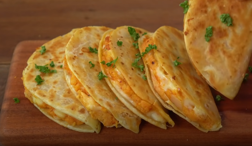 ކްރިސްޕީ ޕޮޓޭޓޯ ކެސަޑިއާ