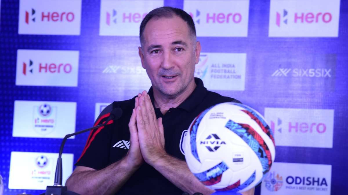 އިއަގޯ ސްޓިމަކް: އިންޑިޔާގެ ކޯޗު