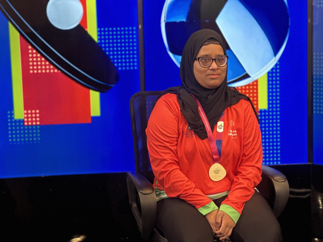 އައިޝަތު މާނިޔާ އާދަމް