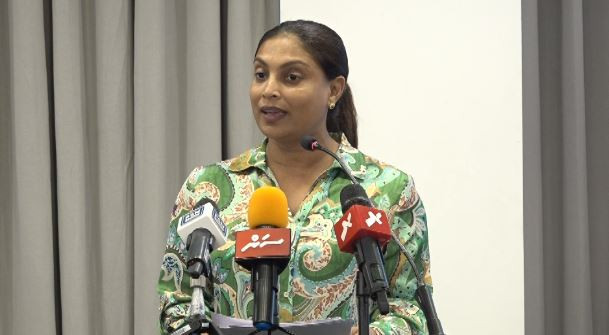 އެޑިއުކޭޝަން މިނިސްޓަރު