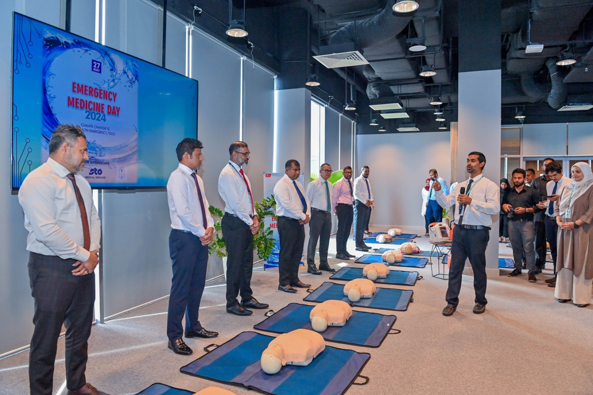 މި ރަސްމިއްޔާތުގައި ކާޑިއޯޕަލްމޮނަރީ ރިސަސިޓޭޝަން (ސީ.ޕީ.އާރު) ފަރުވާދިނުން ދައްކާލުން ކުރިއަށް ގެންދިޔަ - ފޮޓޯ: ރައީސް އޮފީސް