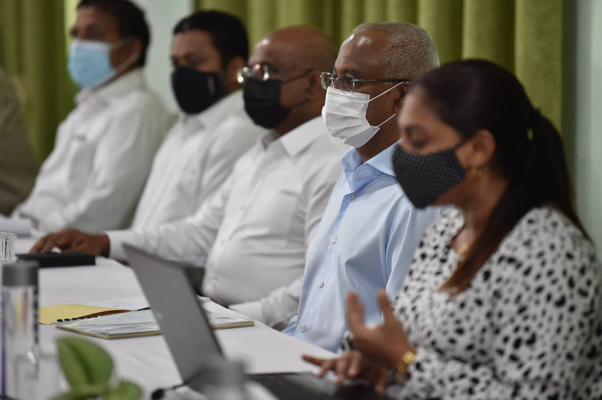 ާރައީސް ދަތުރުފުޅު