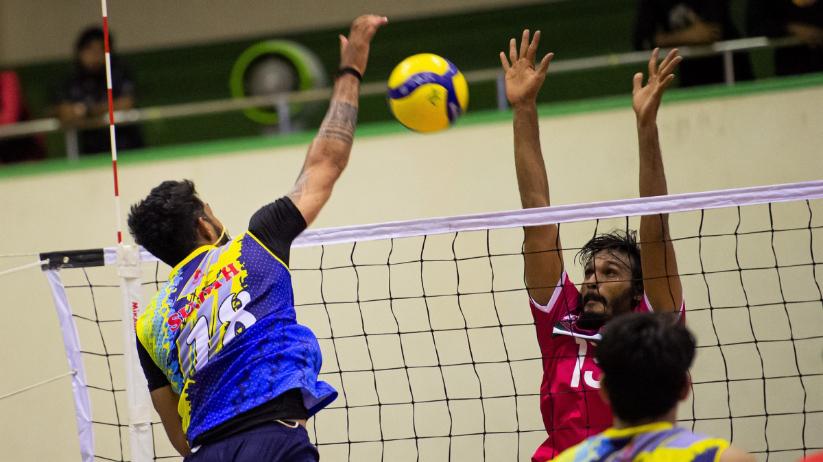 ހައިދަރުއާބާދު ސްޕައިކާސް އާއި ރާއްޖޭގެ ގައުމީ ފިރިހެން ވޮލީބޯޅަ ޓީމު ބައްދަލުކުރި މެޗުގެ ތެރެއިން