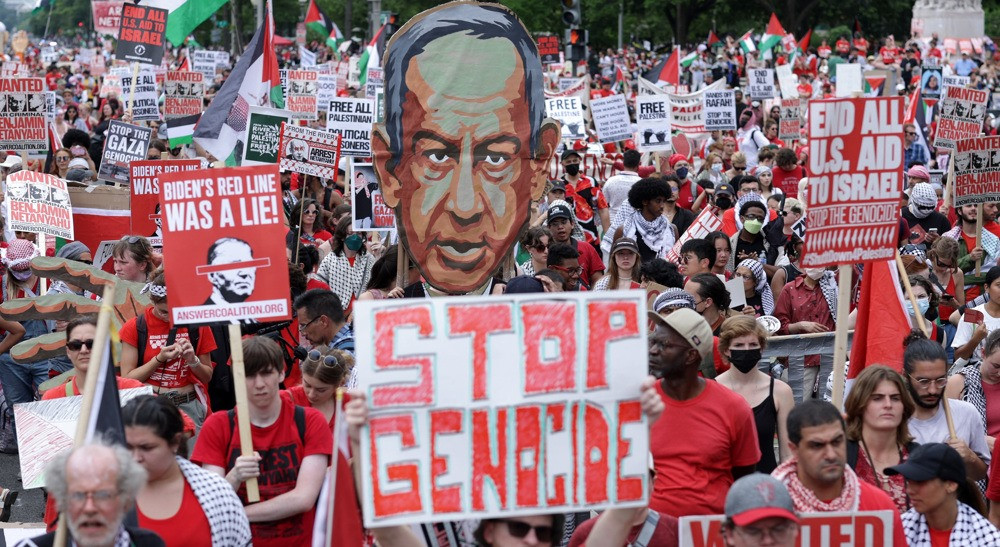 ވޮޝިންޓަންގައި ހުންނަ ޔޫއެސް ކެޕިޓަލް ކައިރީގައި ފަލަސްތީނަށް ތާއީދުކުރާ މުޒާހަރާއެއްގައި އެކްޓިވިސްޓުން ބައިވެރިވަނީ