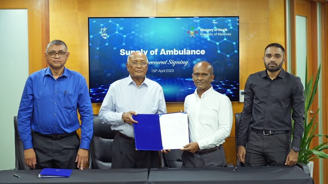 އެމްބިއުލާންސް ގެނައުމުގެ އެއްބަސްވުމުގައި ސޮއިކުރުން