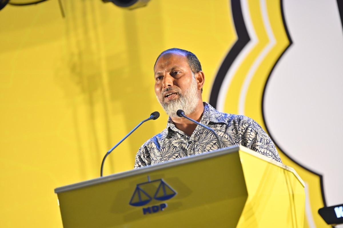 އަދާލަތު ޕާޓީގެ ރައީސް އަދި ހޯމް މިނިސްޓަރު އިމްރާން އަބްދުﷲ