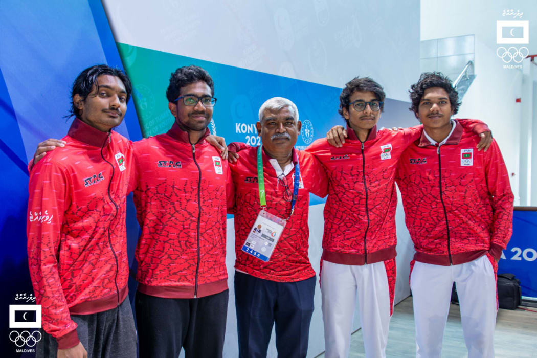 ރާއްޖޭގެ ފިރިހެން ސްވިމިން ޓީމް