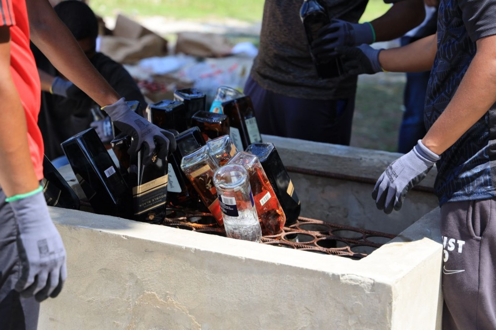 The hefty amounts of alcohol were destroyed in Dhoonidhoo island on Monday