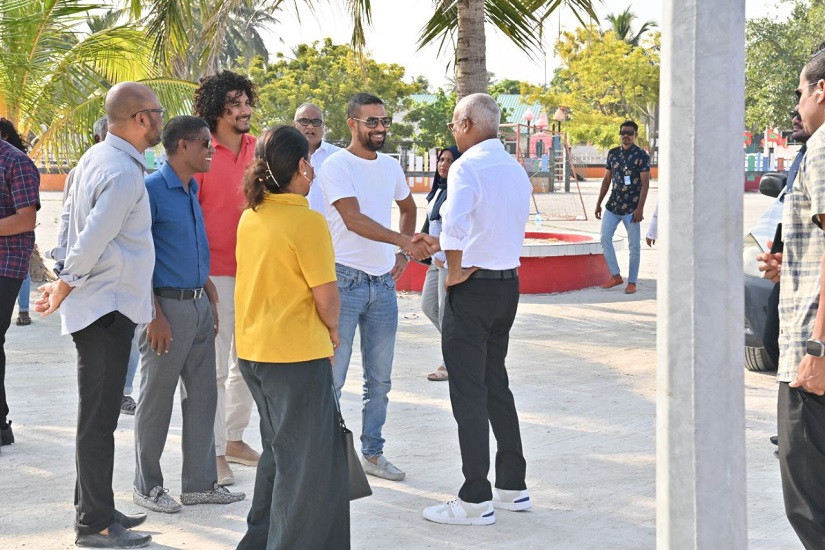 ރައީސް ދަތުރުފުޅު ނިންމަވާލެއްވުން