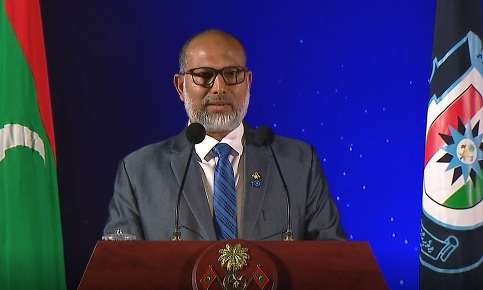 ހޯމް މިނިސްޓަރ އިމްރާން އަބްދުﷲ