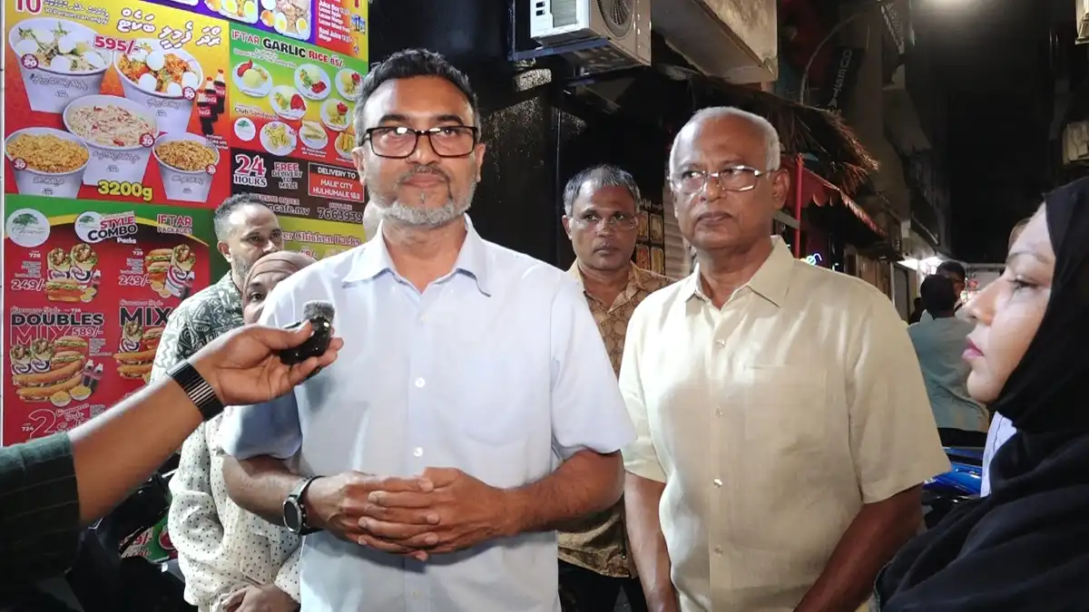 އެމްޑީޕީގެ ޕާލަމެންޓްރީ ގްރޫޕް ލީޑަރު އިބްރާހިމް ނާޒިލް.