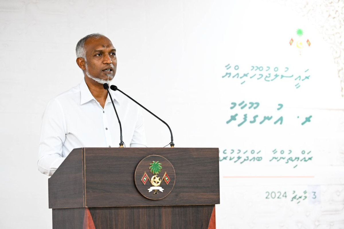 President Muizzu speaking to residents of Ungoofaaru island