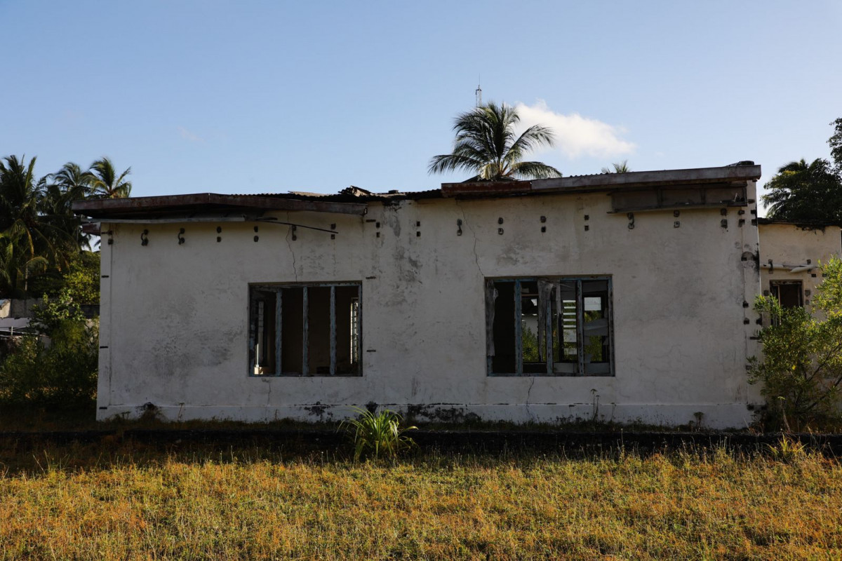 ލ. ކަޅައިދޫ - ތައުލީމާއި ހުނަރާ އަދި ތަރުބިއްޔަތުގެ އެކިއެކި ޕްރޮގްރާމުތައް ހިންގުމަށް 500 މީހުންގެ ޖާގައިގެ "ޔޫތު ސްކިލް ޑިވެލޮޕްމަންޓް ސެންޓަރު" އެއް ލ. ކަޅައިދޫގައި ހަދަން ސަރުކާރުން ވަނީ ނިންމާފައި - ފޮޓޯ: މުހައްމަދު އަނިލް / ރާއްޖެއެމްވީ