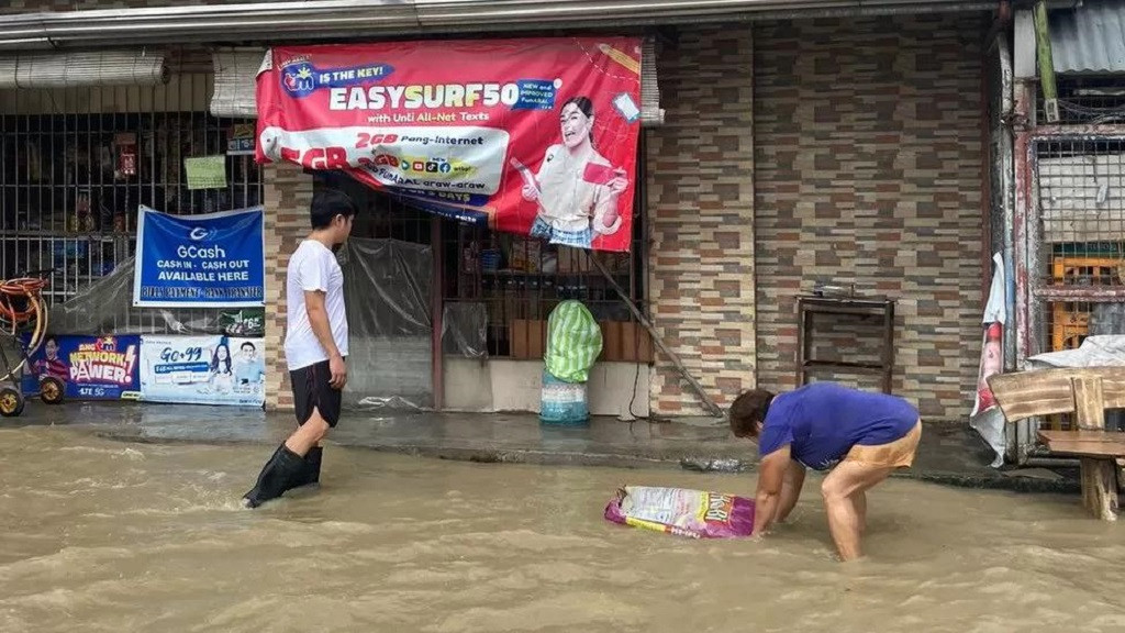 ފިލިޕީންސްގައި ފެން ބޮޑުވެފައި