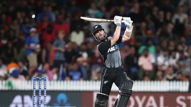 ނިއުޒީލޭންޑް ކެޕްޓަން ވިލިއަމްސަން ބެޓްކުރަނީ