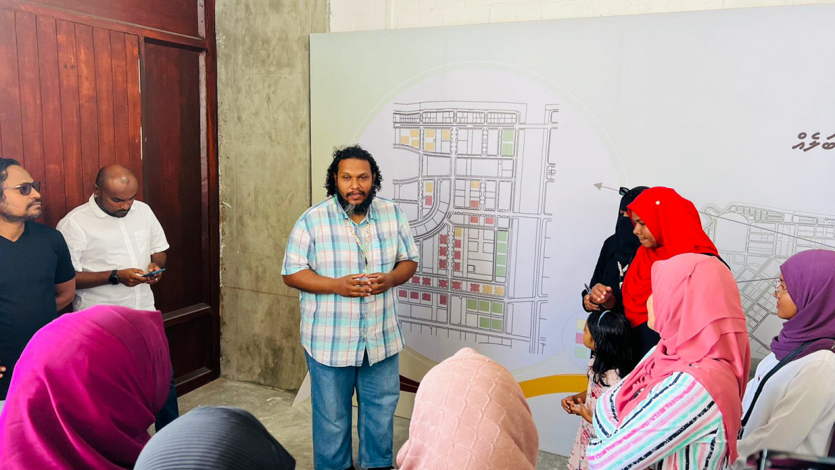 ގެދޮރުވެރިޔާ ސްކީމްގެ ދަށުން އިމާރާތްކުރަމުންދާ ހައުސިންގ ޔުނިޓުގެ ސާމްޕަލް އެޕާރޓްމަންޓް ހައުސިންގ މިނިސްޓްރީގެ މުވައްޒަފުންނަށް ދައްކާލަނީ