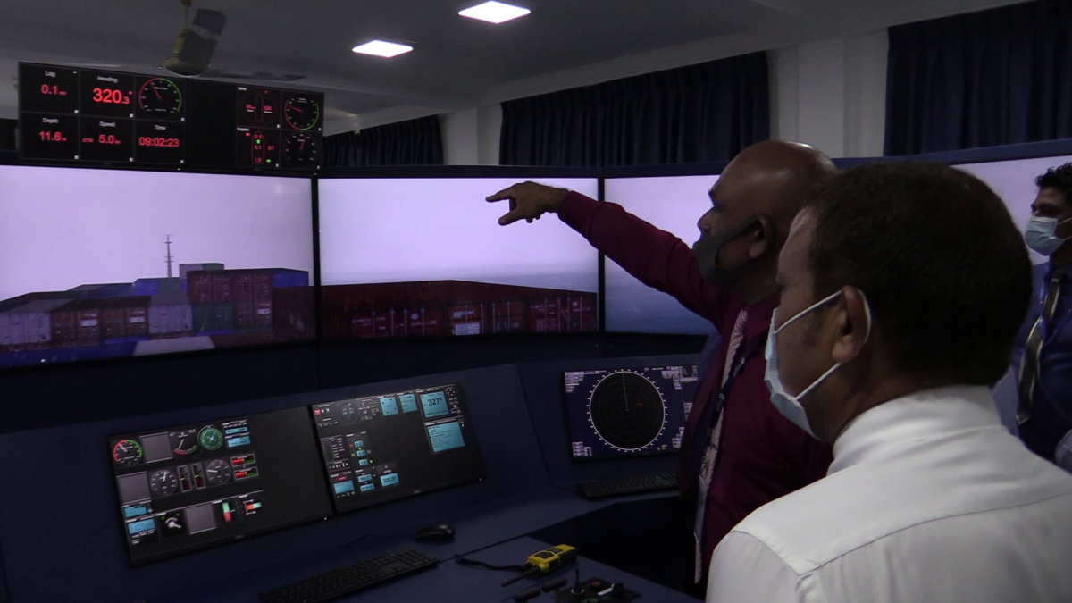 މިނިސްޓަރ އަސްލަމް ނެވިގޭޝަން ސިމިއުލޭޓަރ ބައްލަވާލައްވަނީ