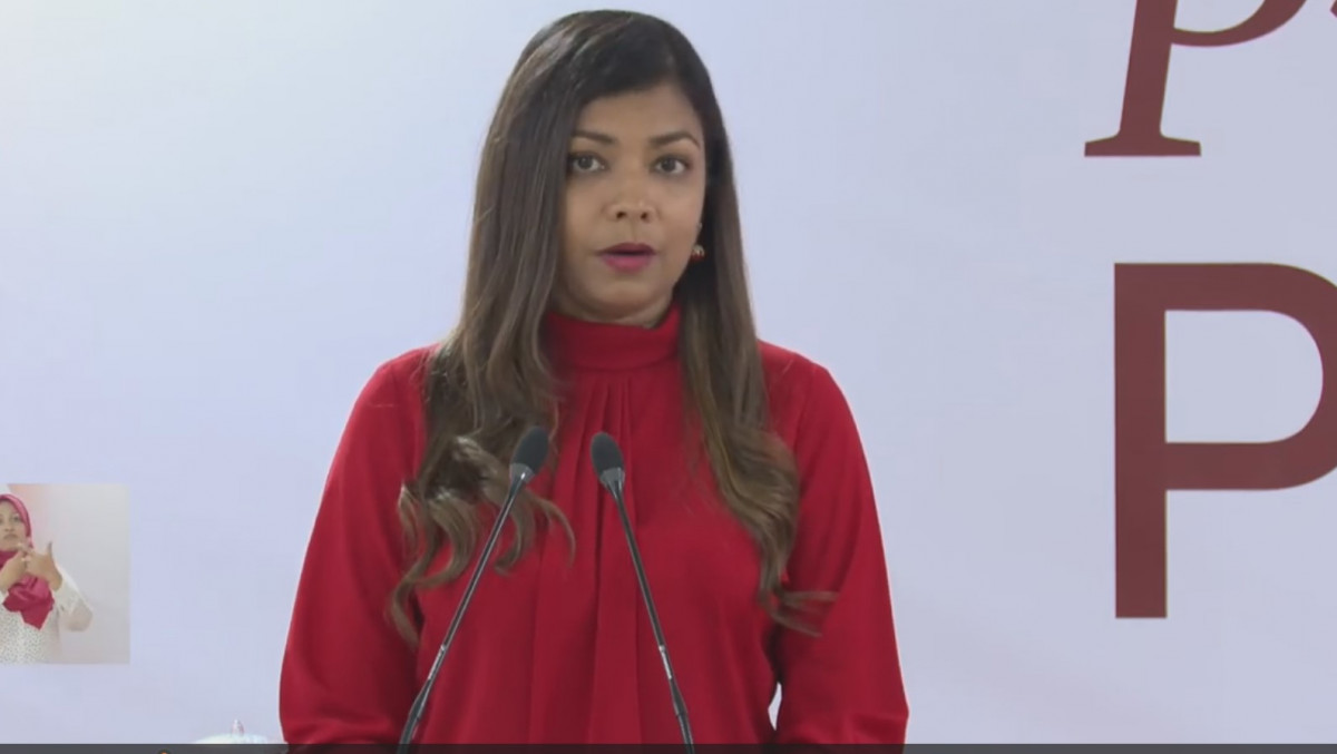 އައްޑޫ މީދޫ ދާއިރާގެ މެމްބަރ ރޮޒައިނާ އާދަމް