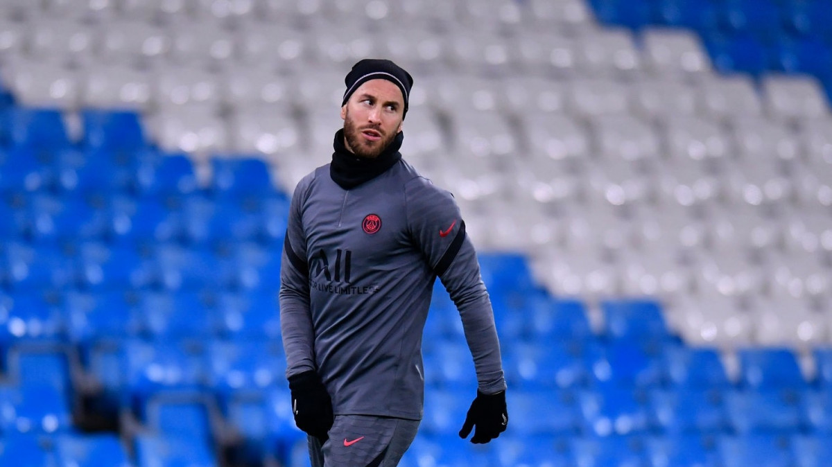 ޕީއެސްޖީގެ ފަރިތަކުރުންތަކުގެ ތެރެއިން ސްޕެއިނުގެ ޑިފެންޑަރު ސާޖިއޯ ރާމޯސް