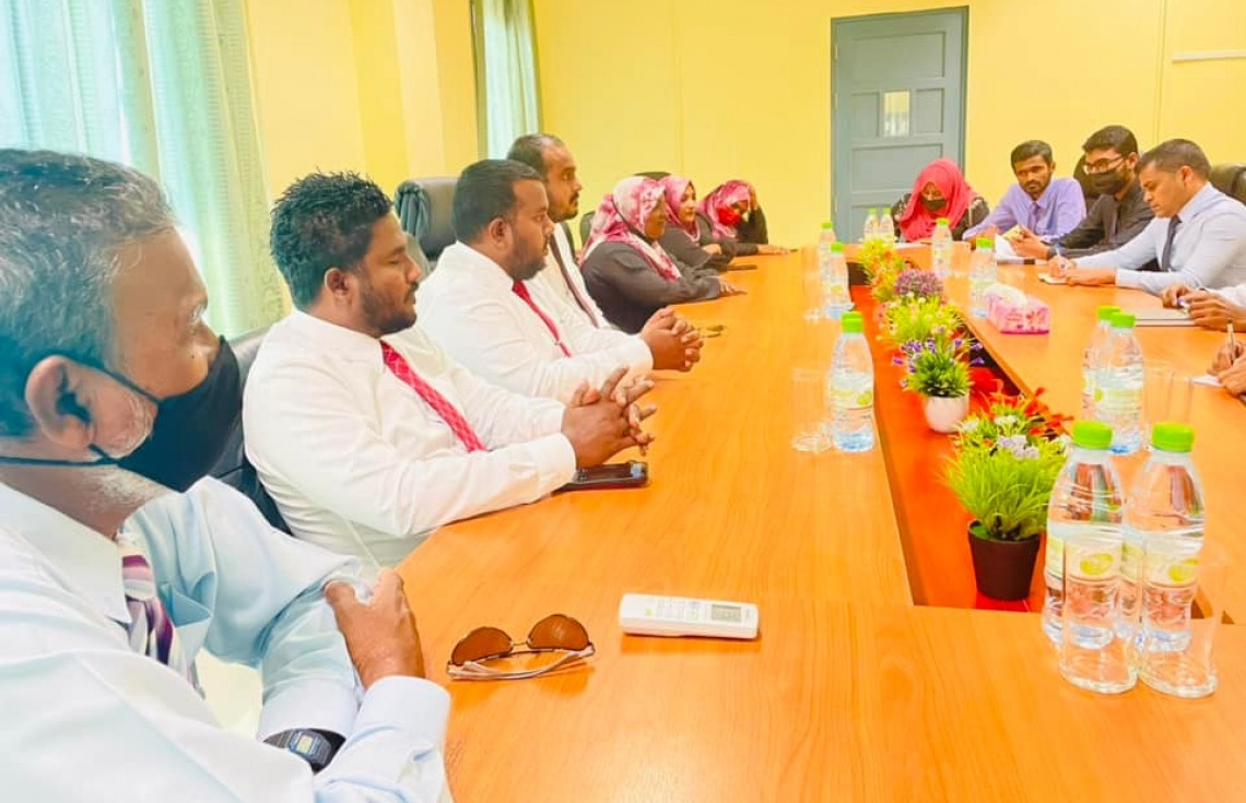 ރ. ދުވާފަރު ކައުންސިލް ބައްދަލުވުމެއްގެ ތެރެއިން