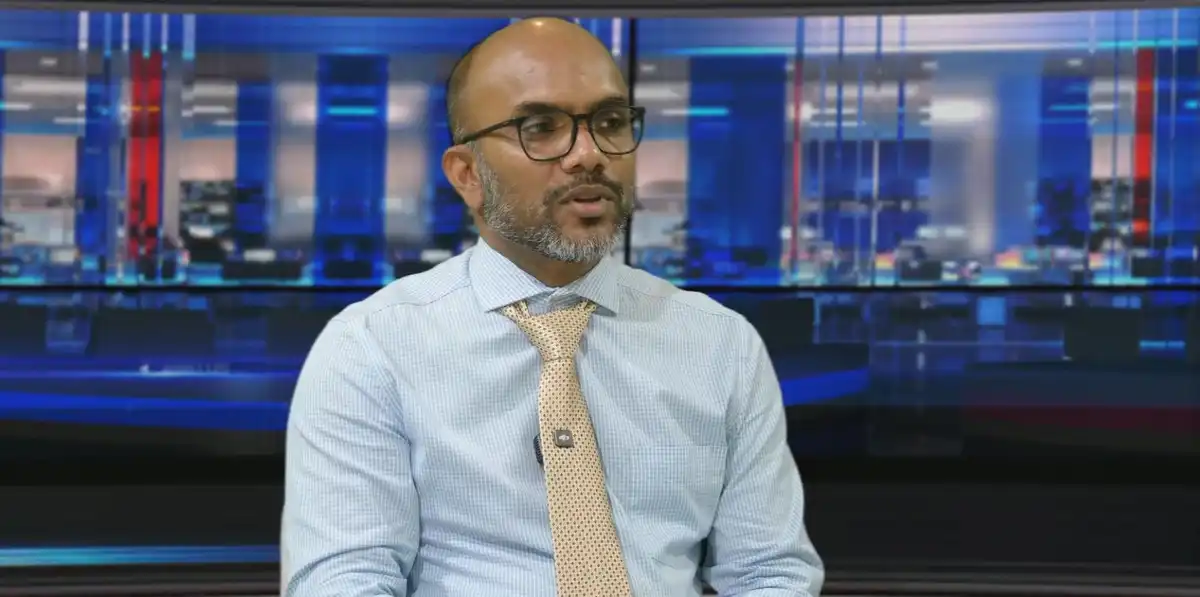 Former Finance Minister Ibrahim Ameer speaks during RaajjeTV's "Fala Surukhee" program on May 20, 2024.