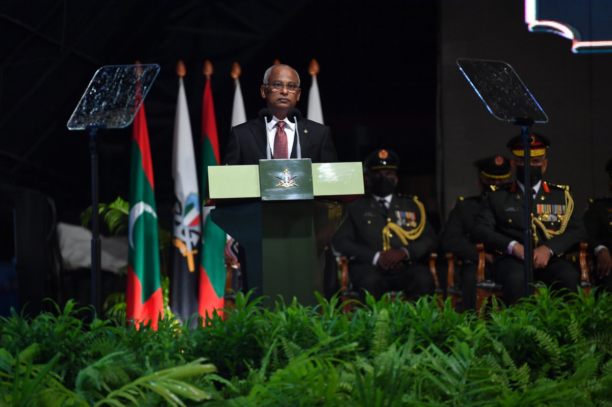 ދިވެހި ސިފައިންގެ 67 ވަނަ އަސާސީ ތަމްރީން ފުރިހަމަކުރި ސިފައިން ހުވާކުރުމަށް ބޭއްވި ރަސްމިއްޔާތު