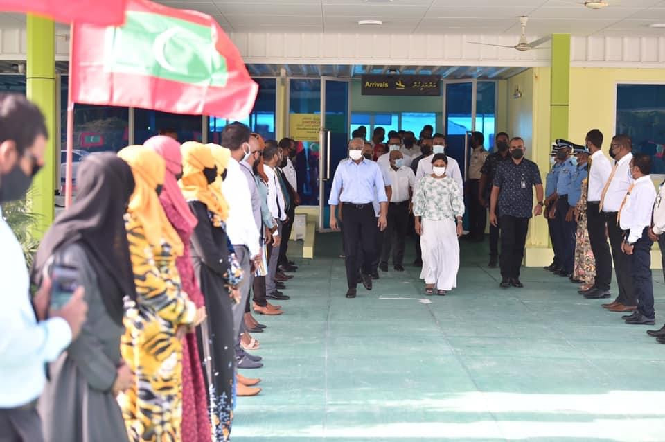 ރައީސްގެ ދަތުރުފުޅުގެ ތެރެއިން - ފޮޓޯ: ރައީސް އޮފީސް