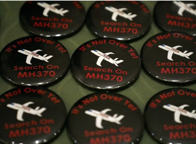 އެމްއެޗް370 ގެއްލުނުތާ 6 އަހަރު ފުރުން ފާހަގަކުރުމަށް 2020 ވަނަ އަހަރު ބޭއްވި ހަފްލާގައި ބޭނުންކުރި ބެޖްތަކެއް