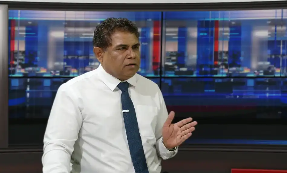 ރާއްޖެޓީވީގެ ފަލަސުރުހީ ޕްރޮގްރާމްގައި މާފަންނު މެދު ދާއިރާގެ ކުރީގެ މެންބަރު އިބްރާހީމް ރަޝީދު (ބޮންޑާ) ވާހަކަ ދައްކަވަނީ