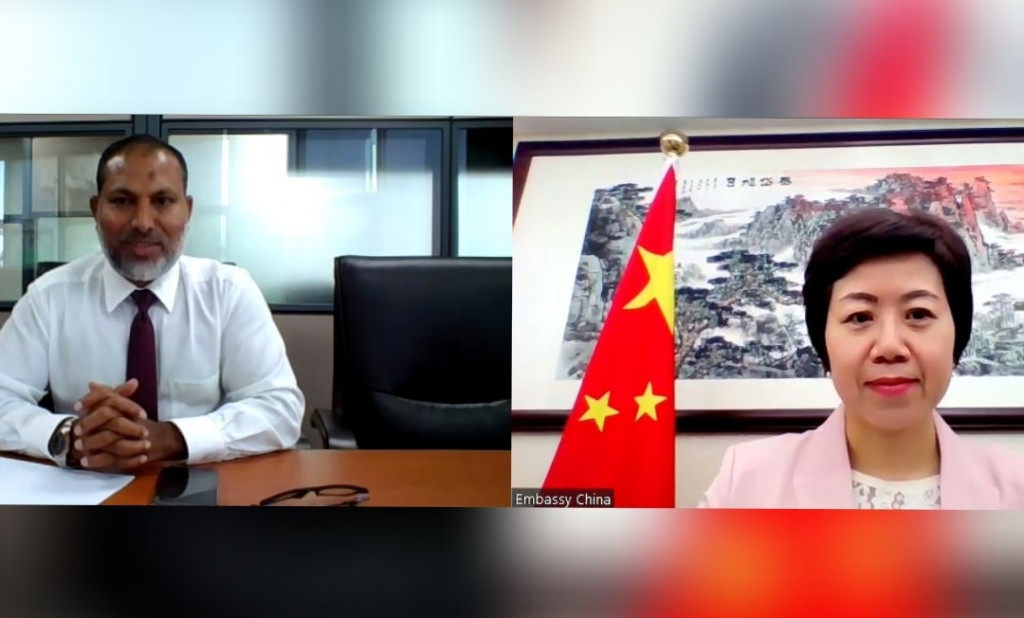 ޗައިނާ ސަފީރާއި ހޯމް މިނިސްޓަރުގެ ބައްދަލުކުރެއްވުން