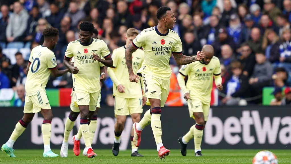 ލެސްޓާ އާއި އާސެނަލް ބައްދަލުކުރި މެޗުގެ ތެރެއިން