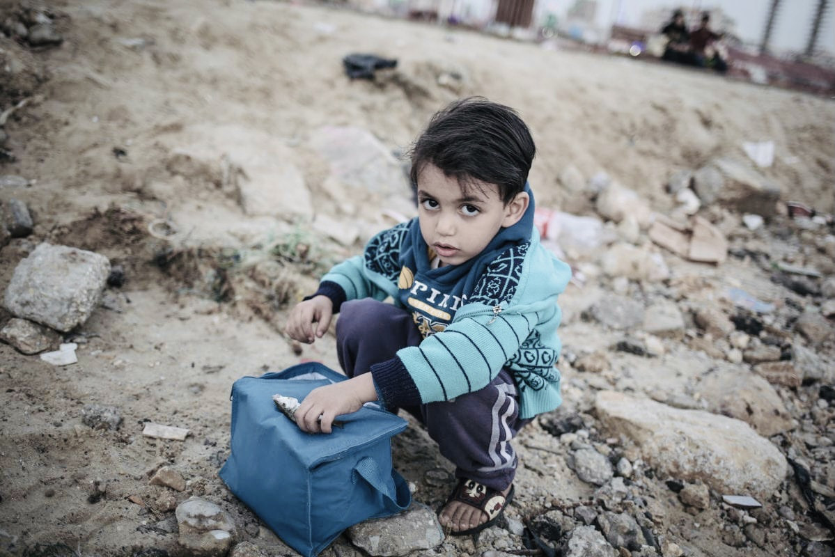 ތުއްތު މައުސޫމު ހިތްތައް އުފަލުން މަހުރޫމްވެފައިވާ މަންޒަރަކީ ހިތްދަތި މަންޒަރެއް