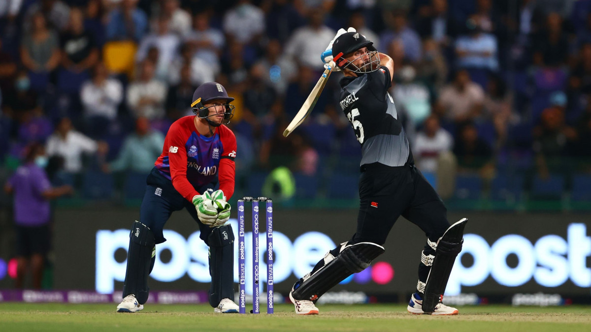 އިންގްލެންޑާއި ނިއު ޒީލެންޑް ބައްދަލުކުރި މެޗުގެ ތެރެއިން