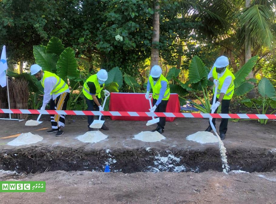 ފެނާއި ނަރުދަމާ ނިޒާމުގެ ހޮޅި ވަޅުލުމުގެ އަމަލީ މަސައްކަތް ފެށުމުގެ ރަސްމިއްޔާތުގެ ތެރެއިން