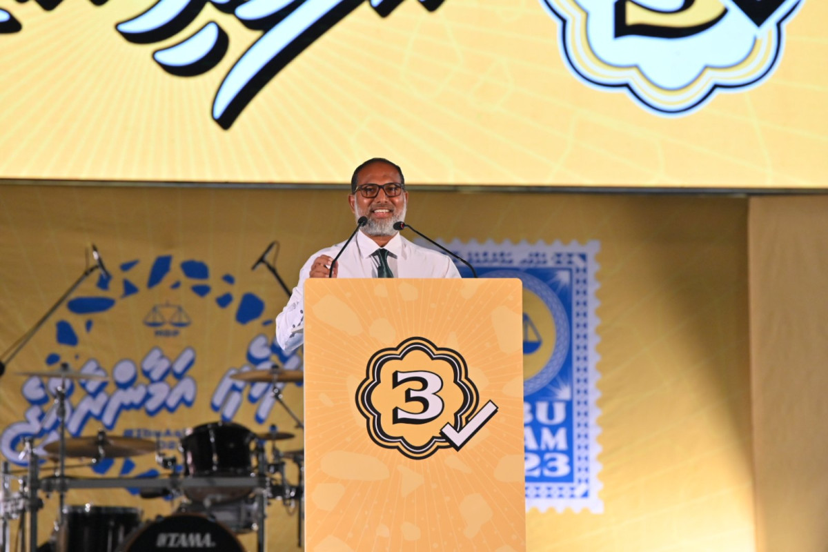 ހޯމް މިނިސްޓަރު އަދި އަދާލަތު ޕާޓީގެ ރައީސް އިމްރާން އަބްދުﷲ