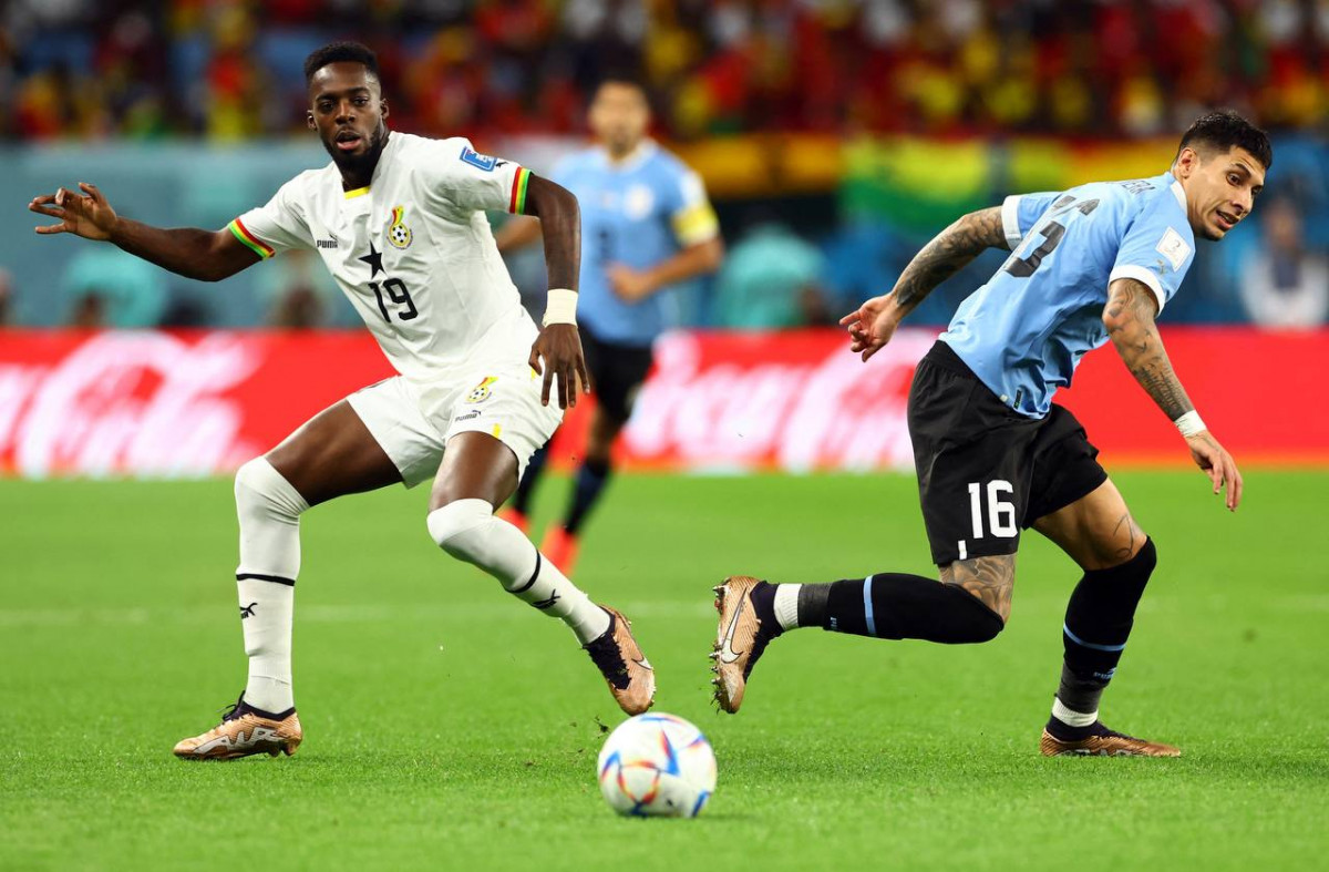 އުރުގުއޭ އަދި ގާނާ ބައްދަލު ކުރި މެޗުގެ ތެރެއިން - ފޮޓޯ: ރޮއިޓާސް