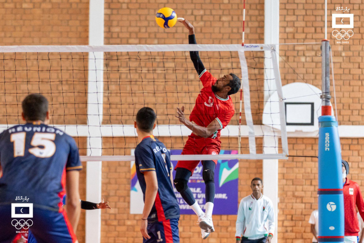 ރާއްޖެއާއި ރިޔޫނިއަން ބައްދަލުކުރި މެޗުގެ ތެރެއިން