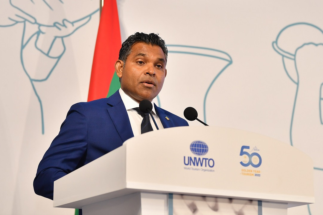 "ޔޫ.އެން.ޑަބްލިއު.ޓީ.އޯ. ގްލޯބަލް ސަމިޓް އޮން ކޮމިއުނިޓީ-ބޭސްޑް ޓޫރިޒަމް" ސަމިޓު ހުޅުވުމުގެ ރަސްމިއްޔާތުގައި ރައީސުލްޖުމްހޫރިއްޔާގެ ނައިބު ވާހަކަ ދައްކަވަނީ