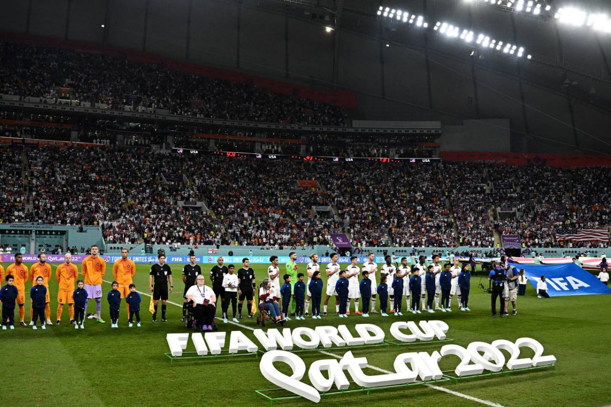 އެމެރިކާ އަދި ނެދަލެންޑްސް ކުޅުނު މެޗުގެ ތެރެއިން - ފޮޓޯ: ރޮއިޓާސް